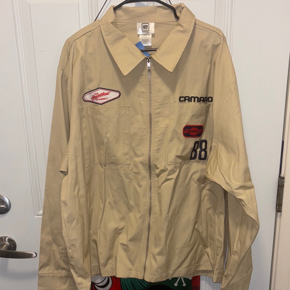 Camaro Beige Jacket - Picture 6 of 9